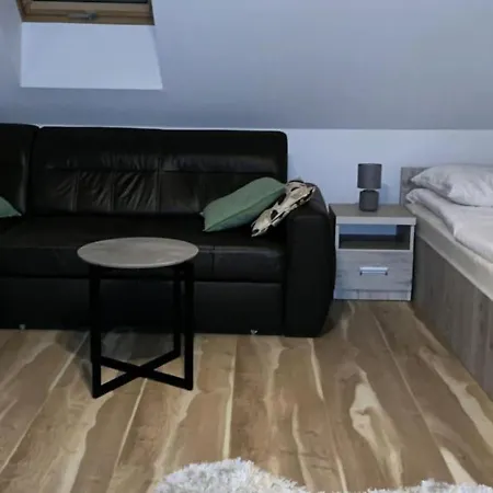 Dworek Pod Jezowa Woda Tatil Evi