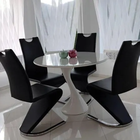 Dworek Pod Jeżową Wodą