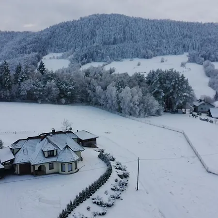 Dworek Pod Jezowa Woda Сasa de vacaciones Mlynczyska