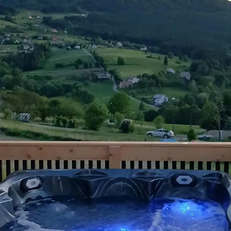 Hébergement de vacances Dworek Pod Jezowa Woda Mlynczyska